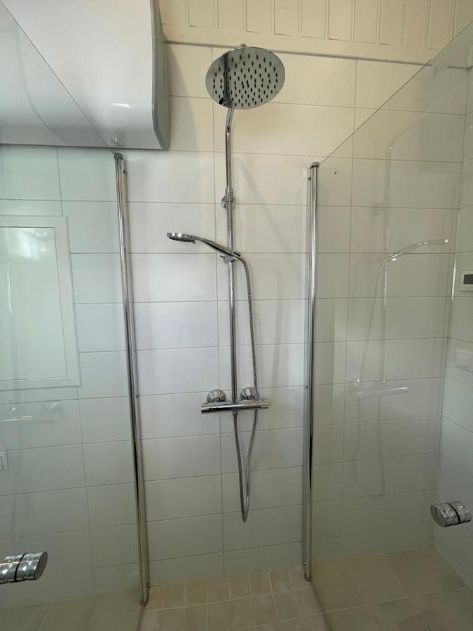 Lyckan - Minihus I Lantlig Miljoe Ulricehamn Ngoại thất bức ảnh