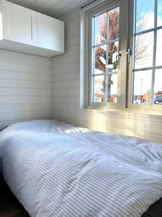 Lyckan - Minihus I Lantlig Miljoe Ulricehamn Ngoại thất bức ảnh